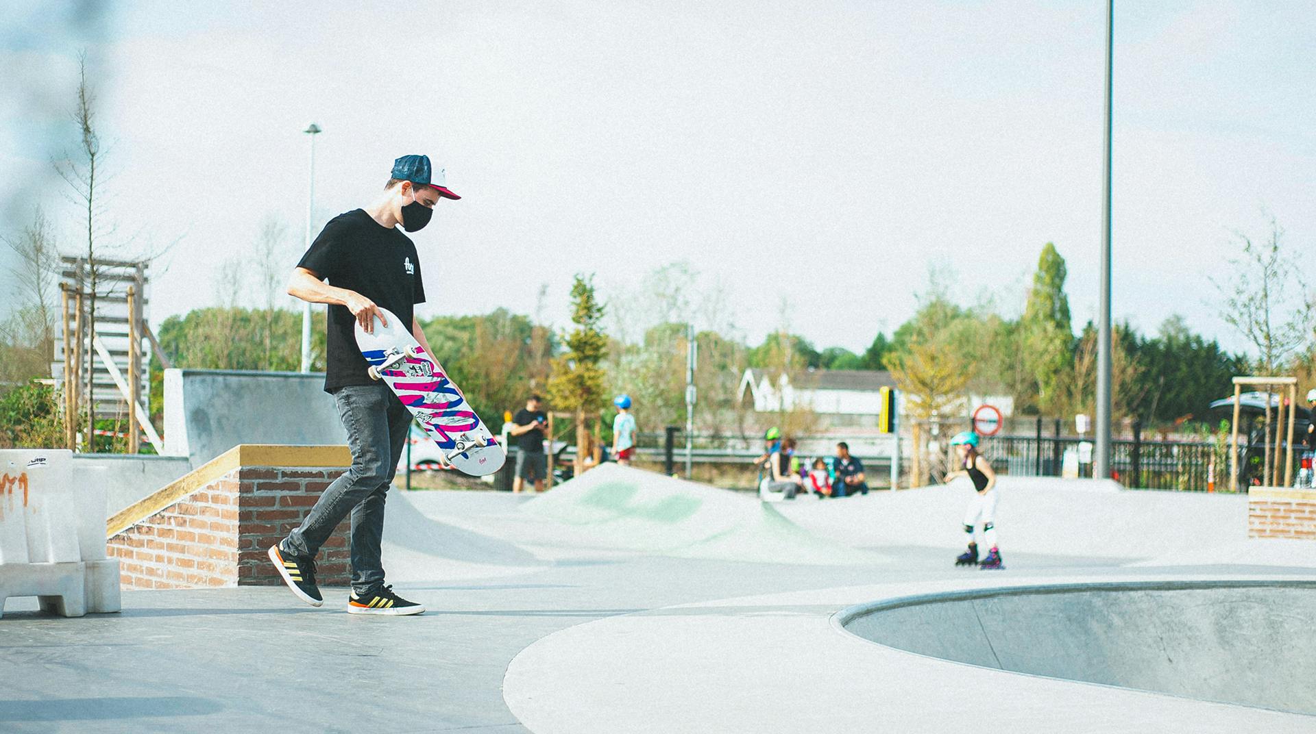 This is Focus Skateboards, by unanim.