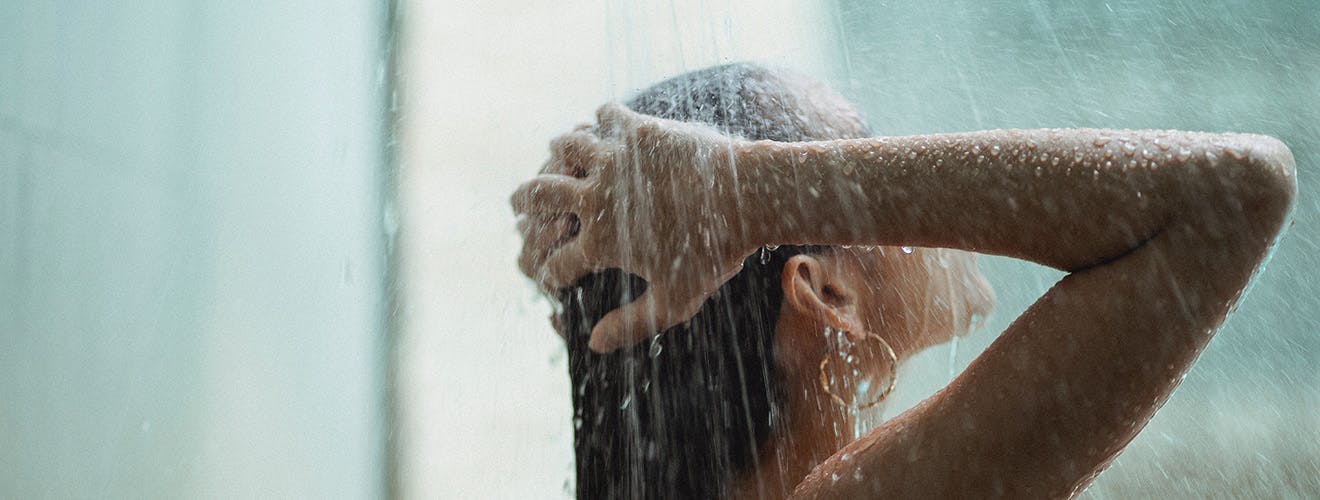 should i take a cold shower before bed?