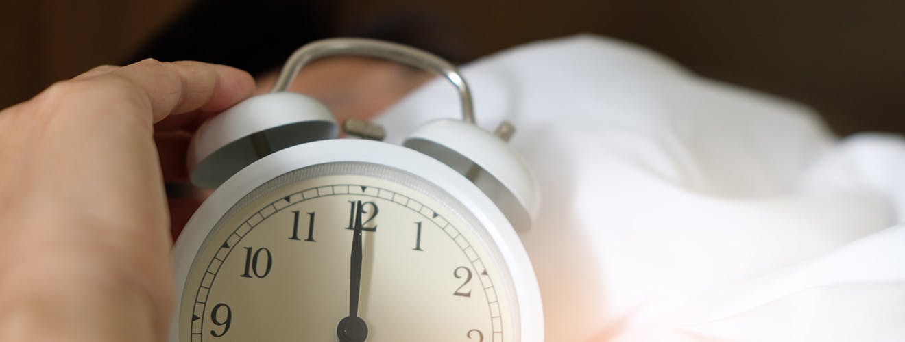 how to stop snoozing your alarm