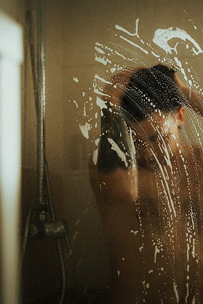 cold shower before bed