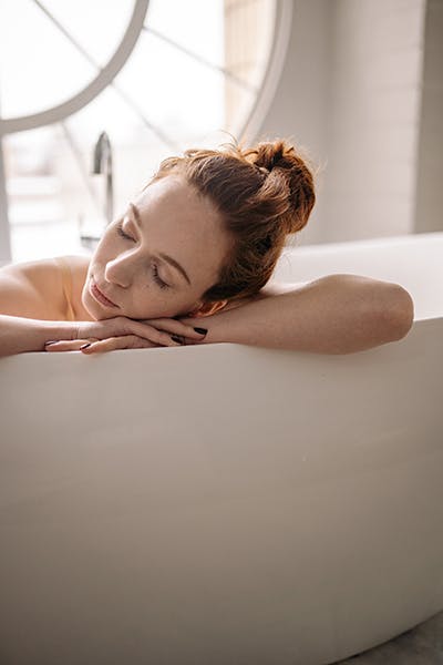 maintain a healthy sleep wake cycle