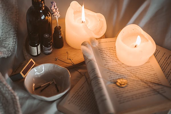 things to do instead of watching tv in bed
