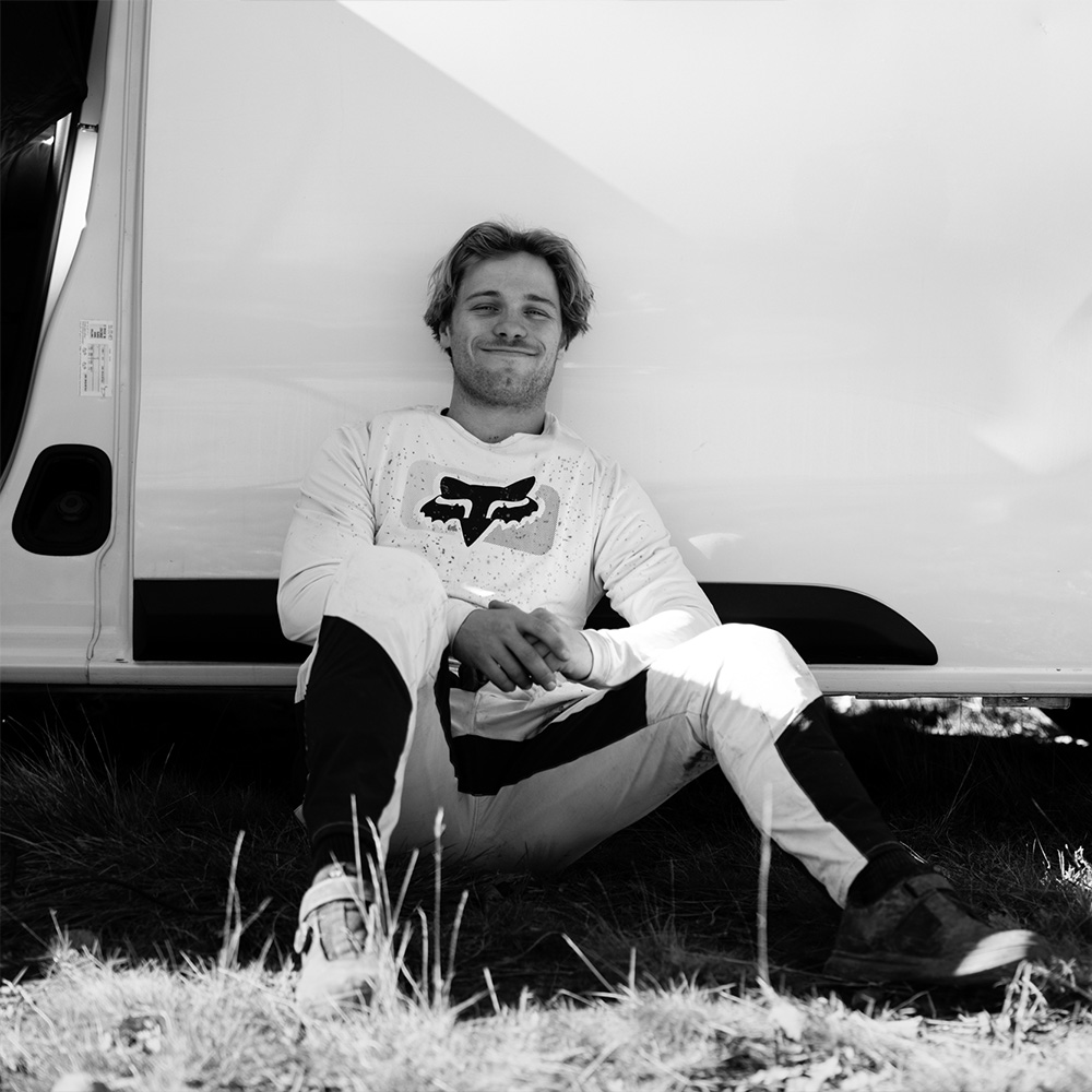 Syndicate Rider Laurie Greenland