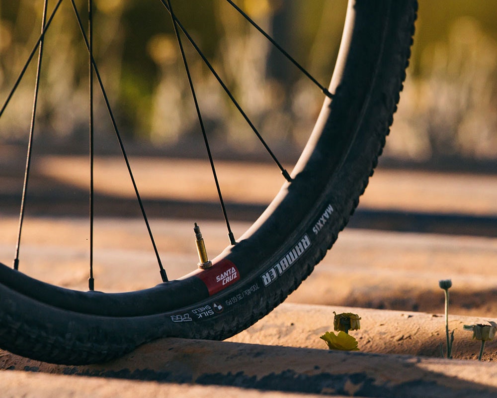 Testing a carbon gravel rim