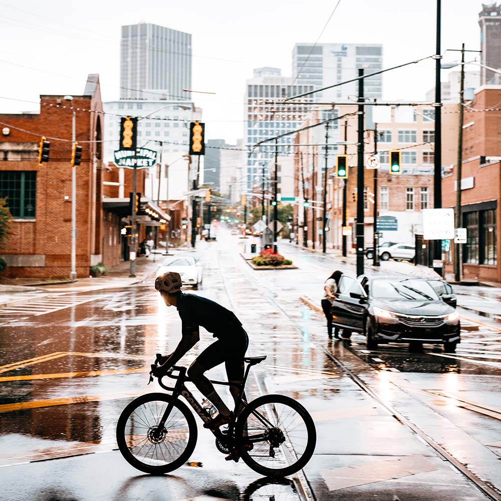 Riding a road bike on wet city streets
