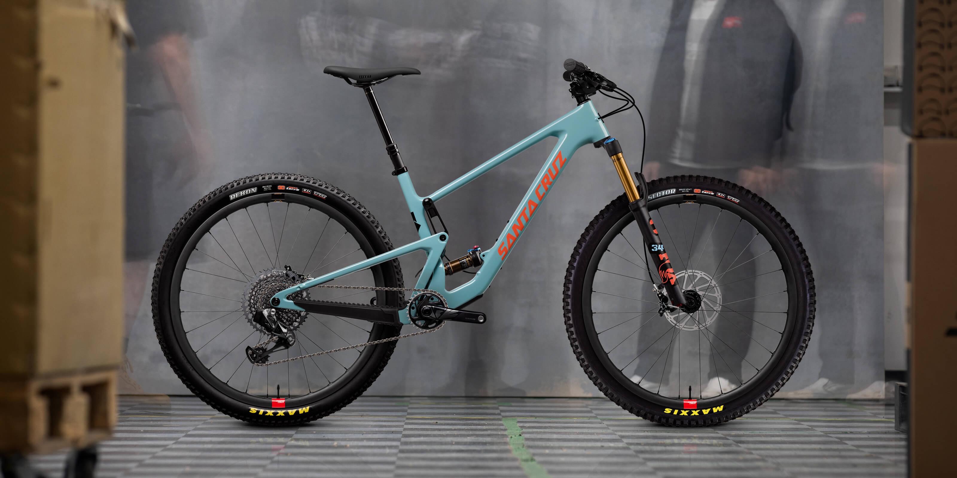 santa cruz bike blue