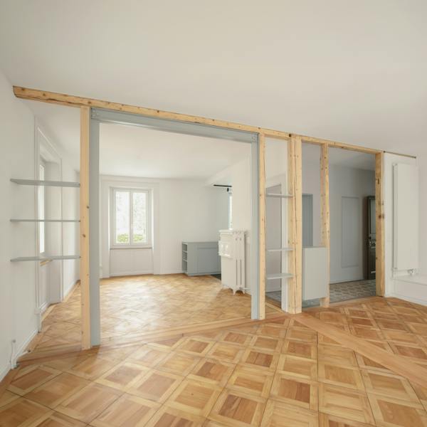 living room, original woodenfloors