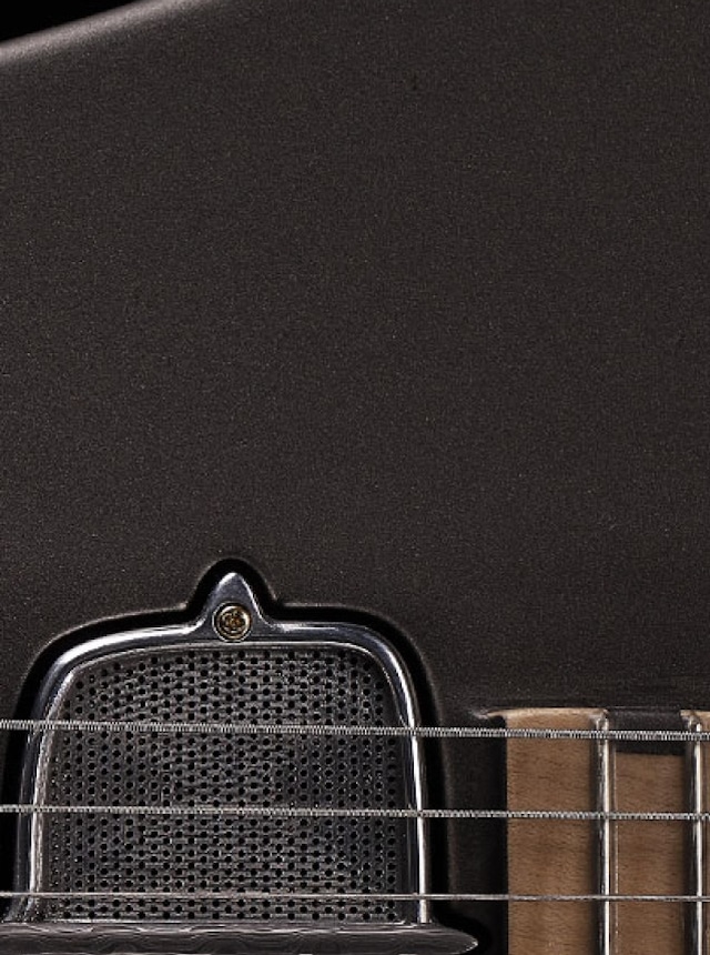 pickup and neck on the One piece master I guitar