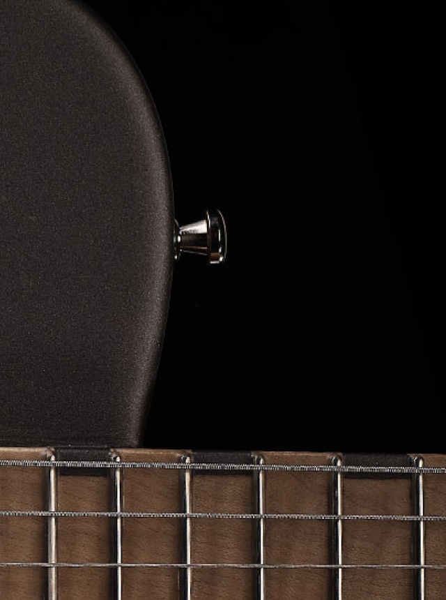 neck on the One piece master I guitar