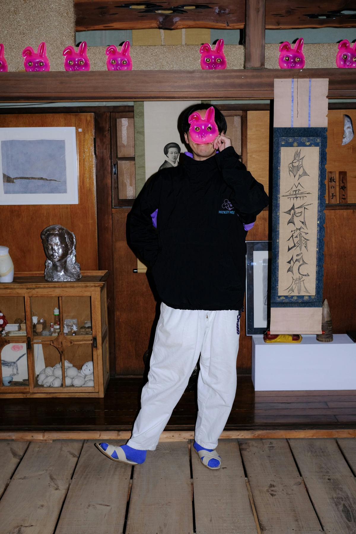 Antique dealer Ikuma Ushidaki (kika) in Tatami's Tokyo Studio | Photo by Kristen de La Vallière