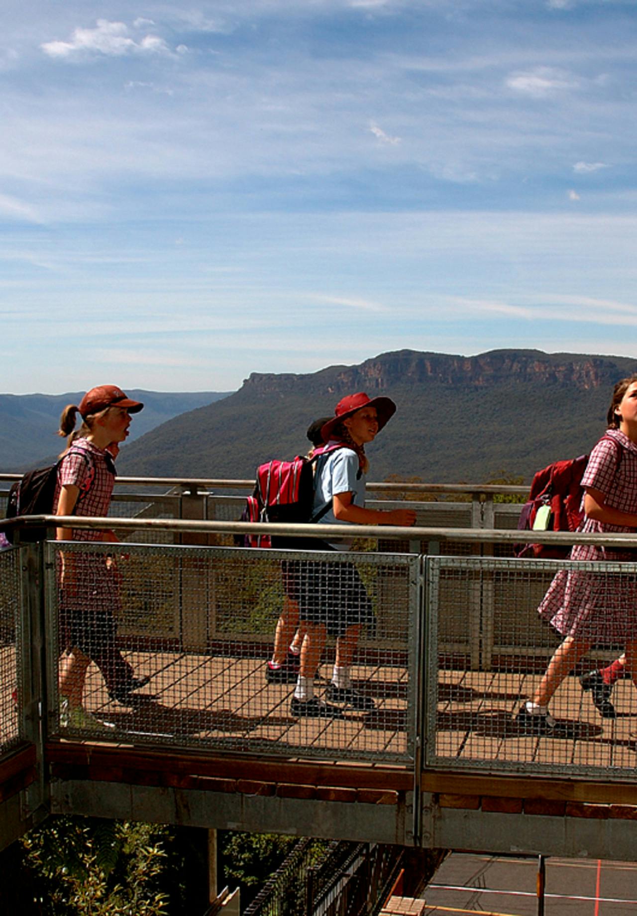 School group on Scenic Walkway with Mt Solitary in background