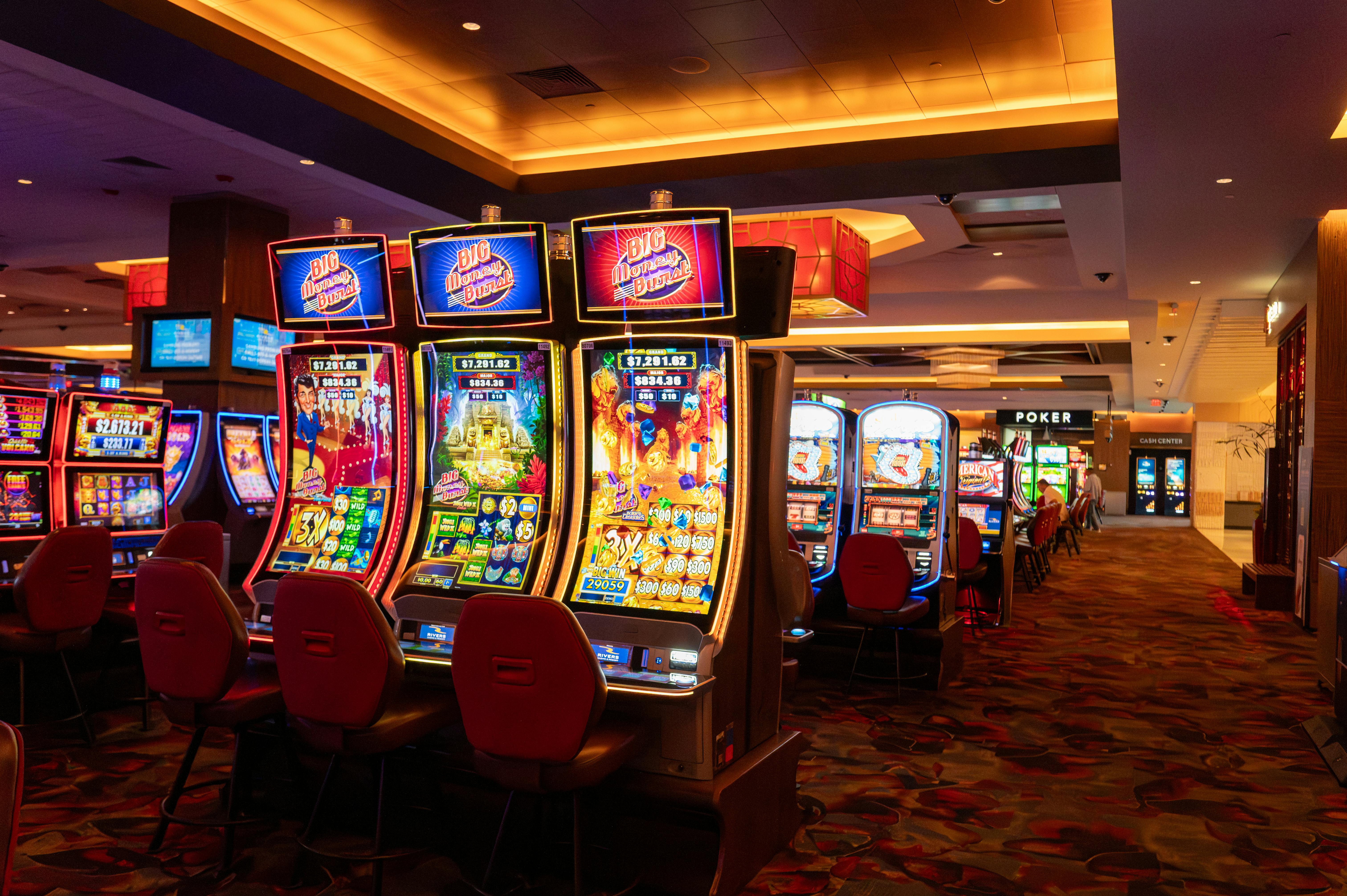 <h4>Newest Slots</h4>