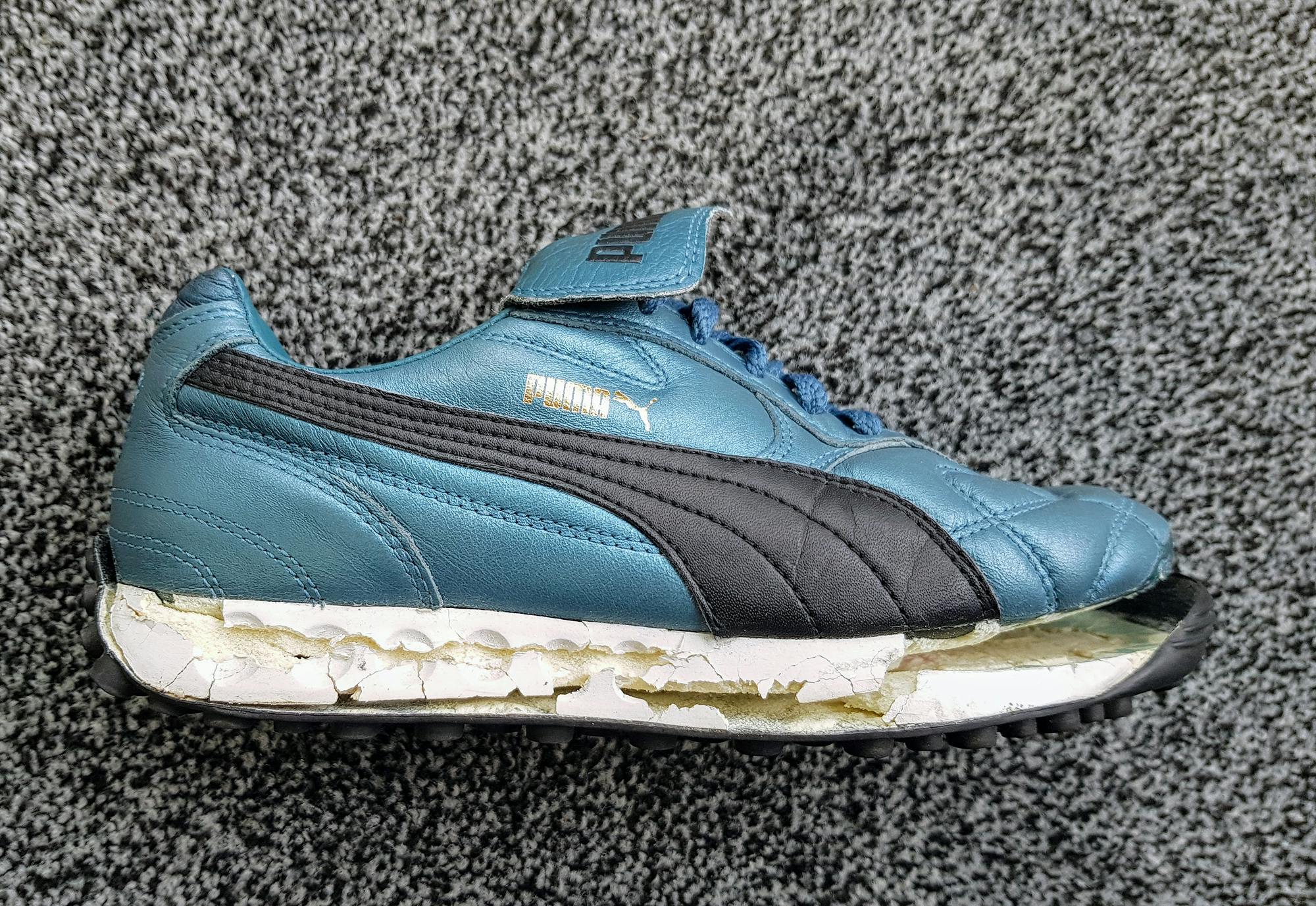 Puma Beispiel zerbröselte Sohle