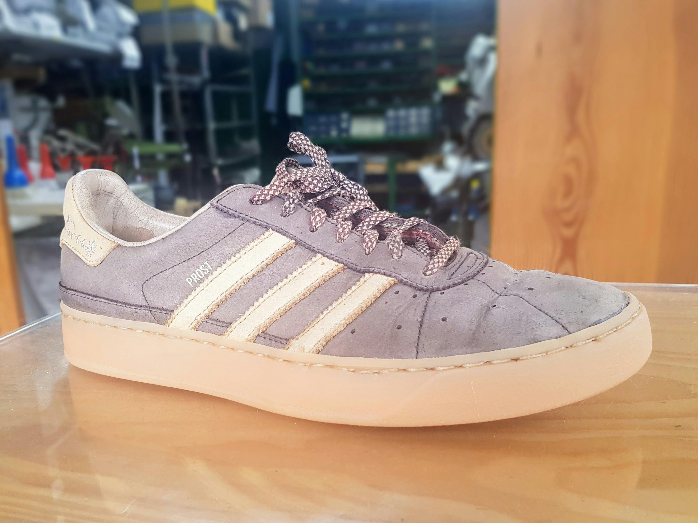 Adidas mit Schalensohle statt PU