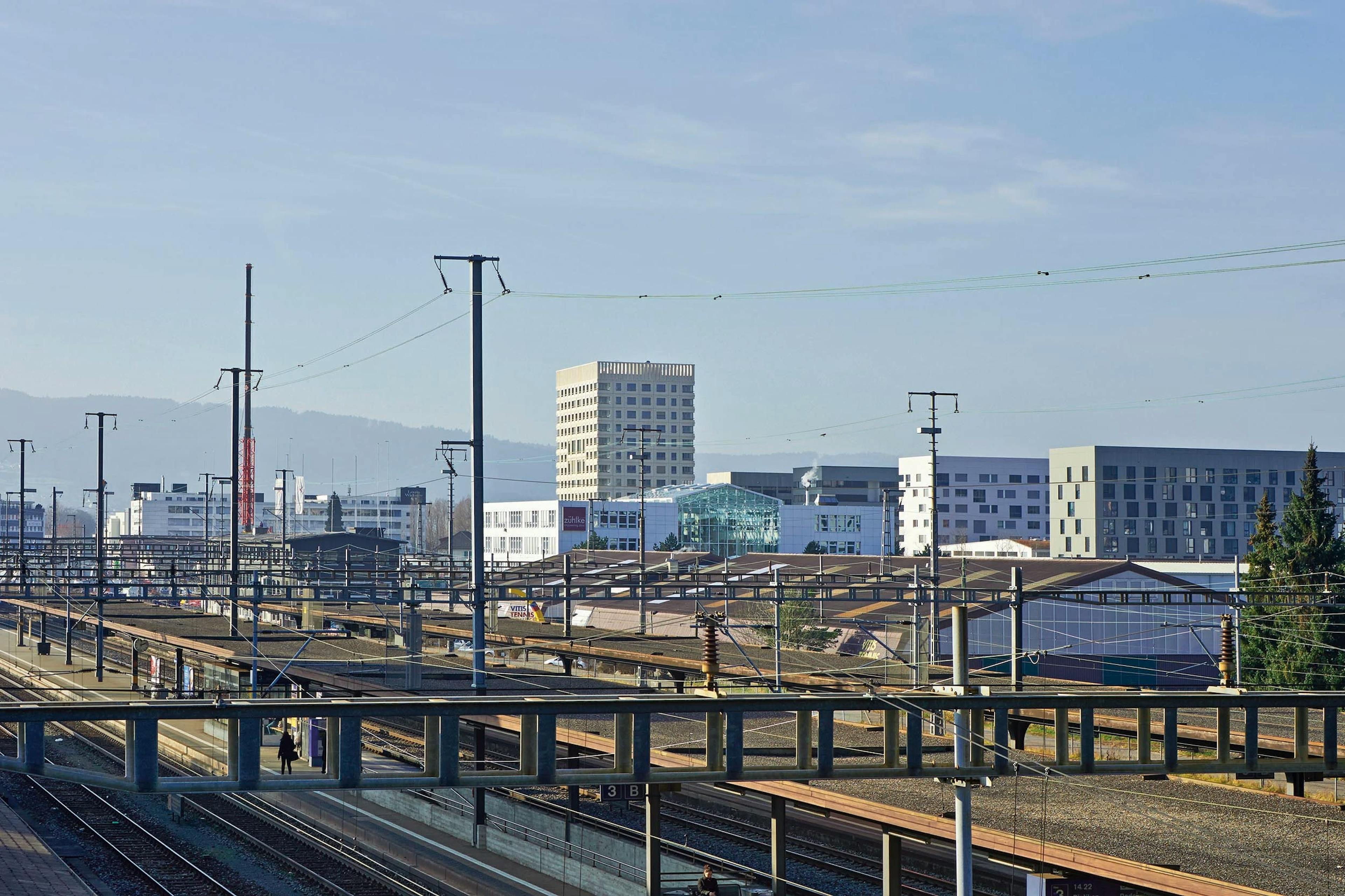 Am Rietpark, Schlieren, Ansicht aus der Ferne