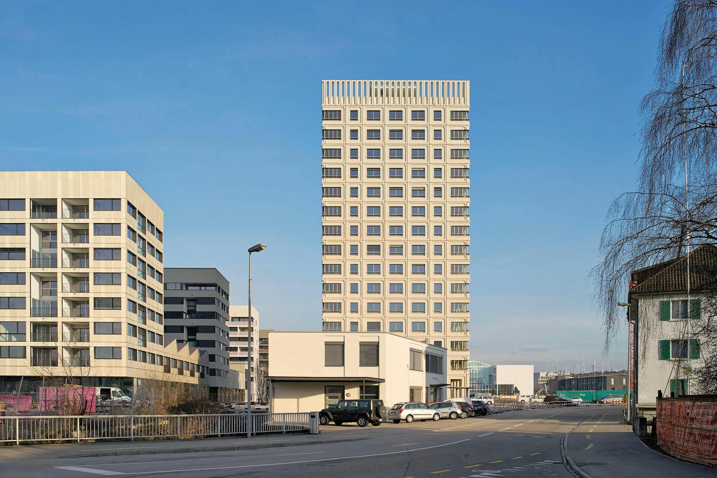 Am Rietpark, Schlieren, Ansicht aus Entfernung