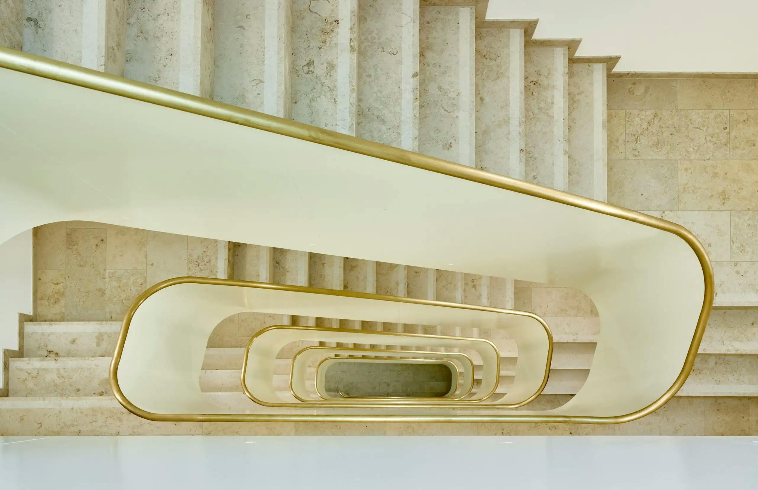 Hohlstrasse, Zürich, Treppenhaus