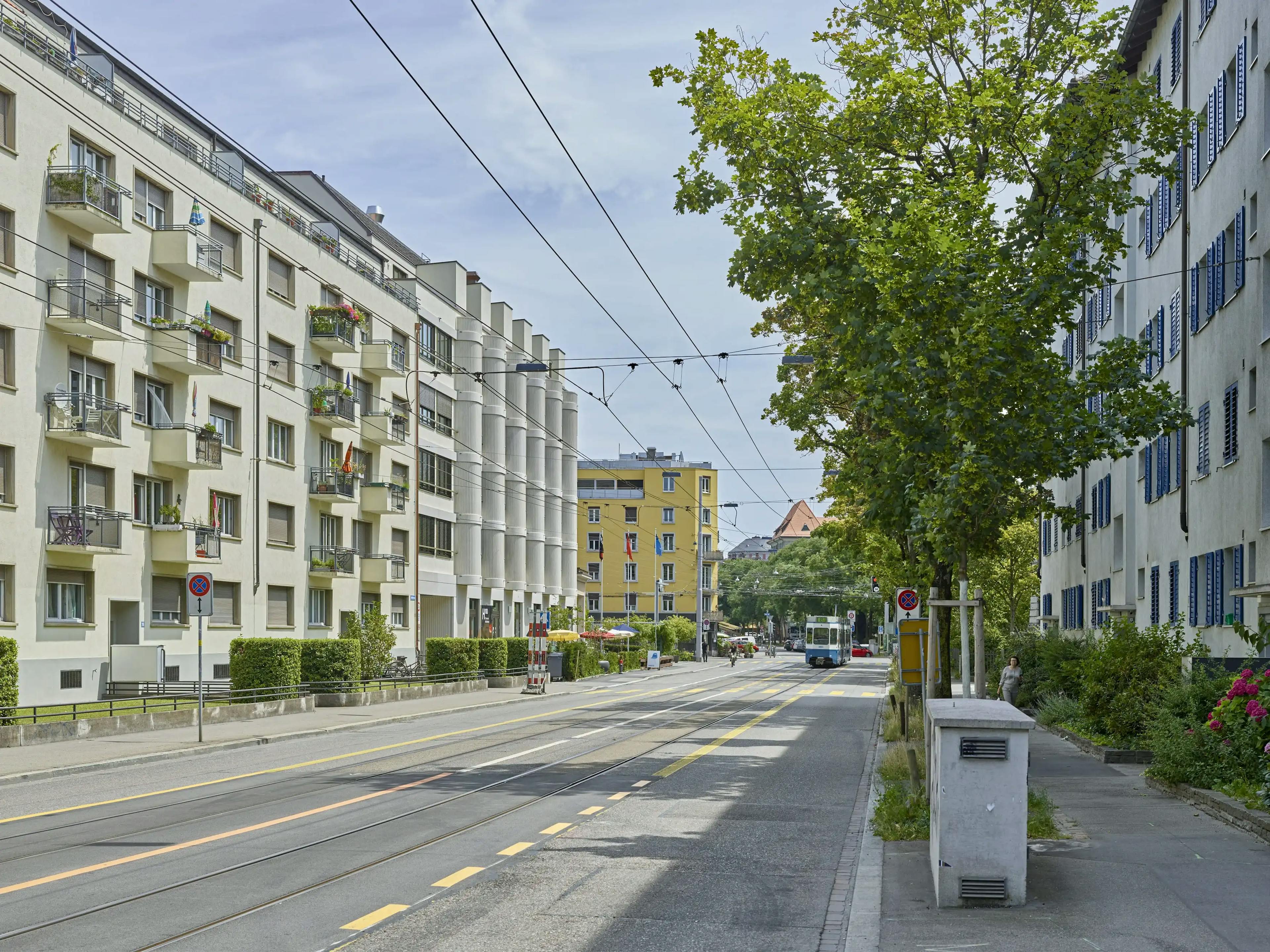 Hohlstrasse, Zürich, Aussenansicht schräg