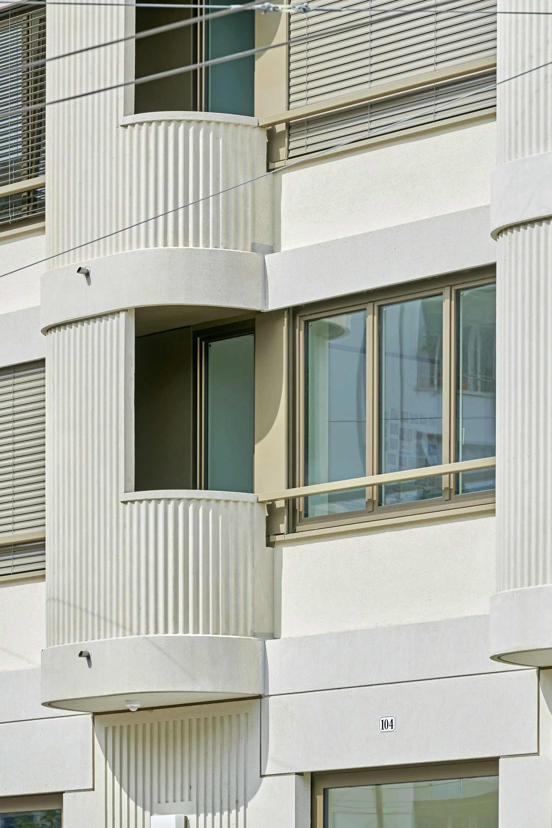 Hohlstrasse, Zürich, Balkon Detail