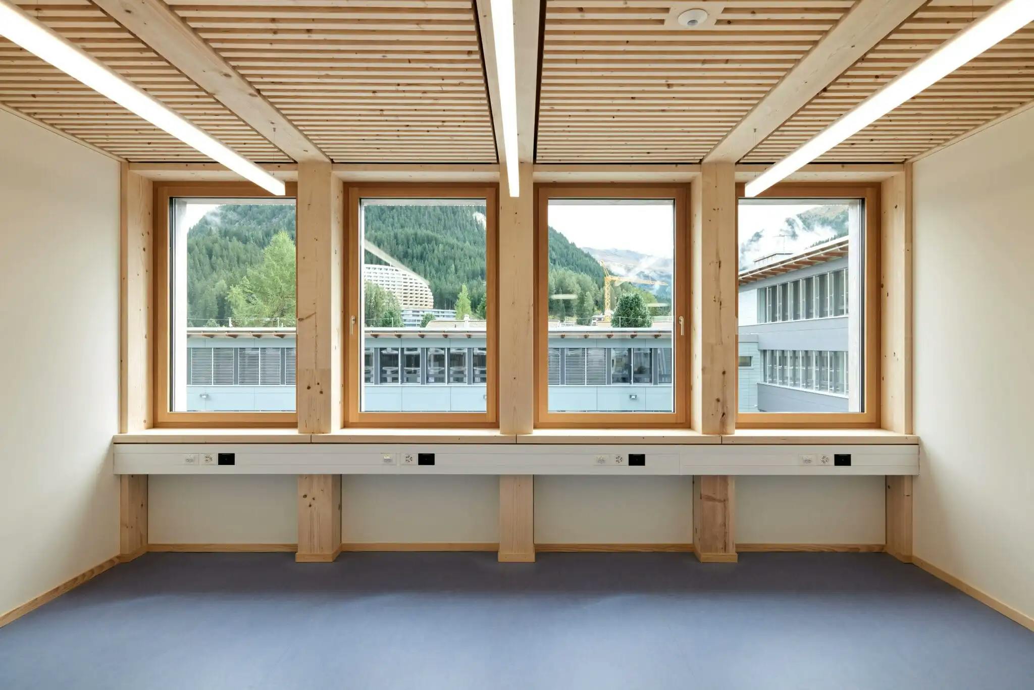 WSL, Davos, Innenraum mit Fenster