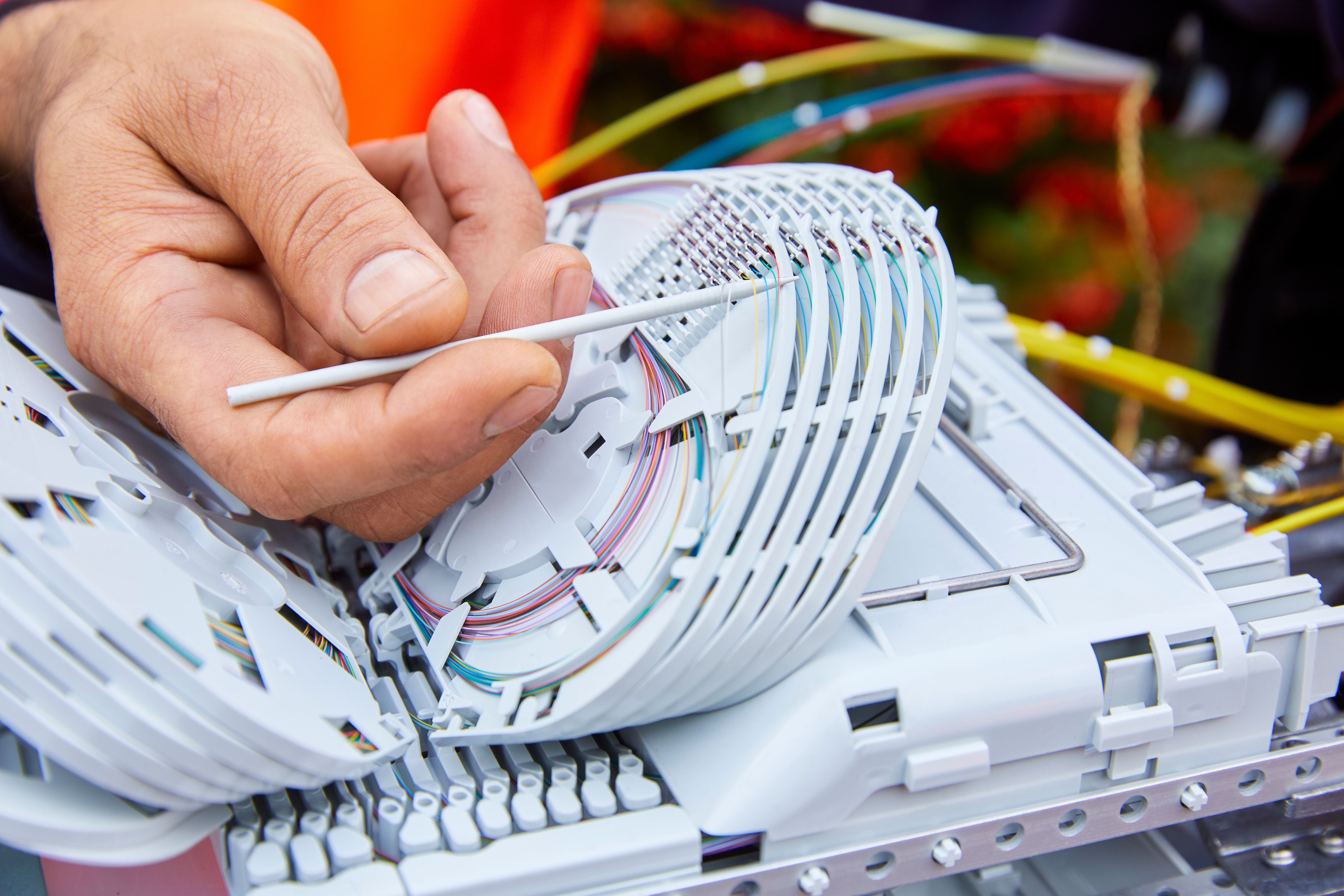 Glasfaser Inspektions- und Reinigungsarbeiten