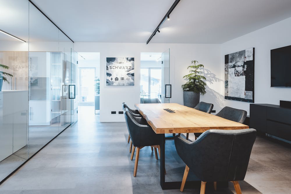 Moderner Besprechungsraum