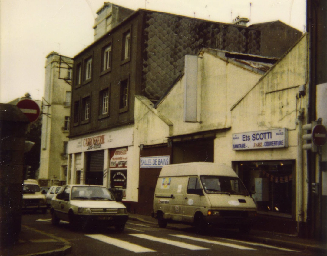 Scotti Plomberie, notre histoire depuis 1924 (Source de l'image : Cote 2Fi20999 - collection des Archives municipales et métropolitaines de Brest.)