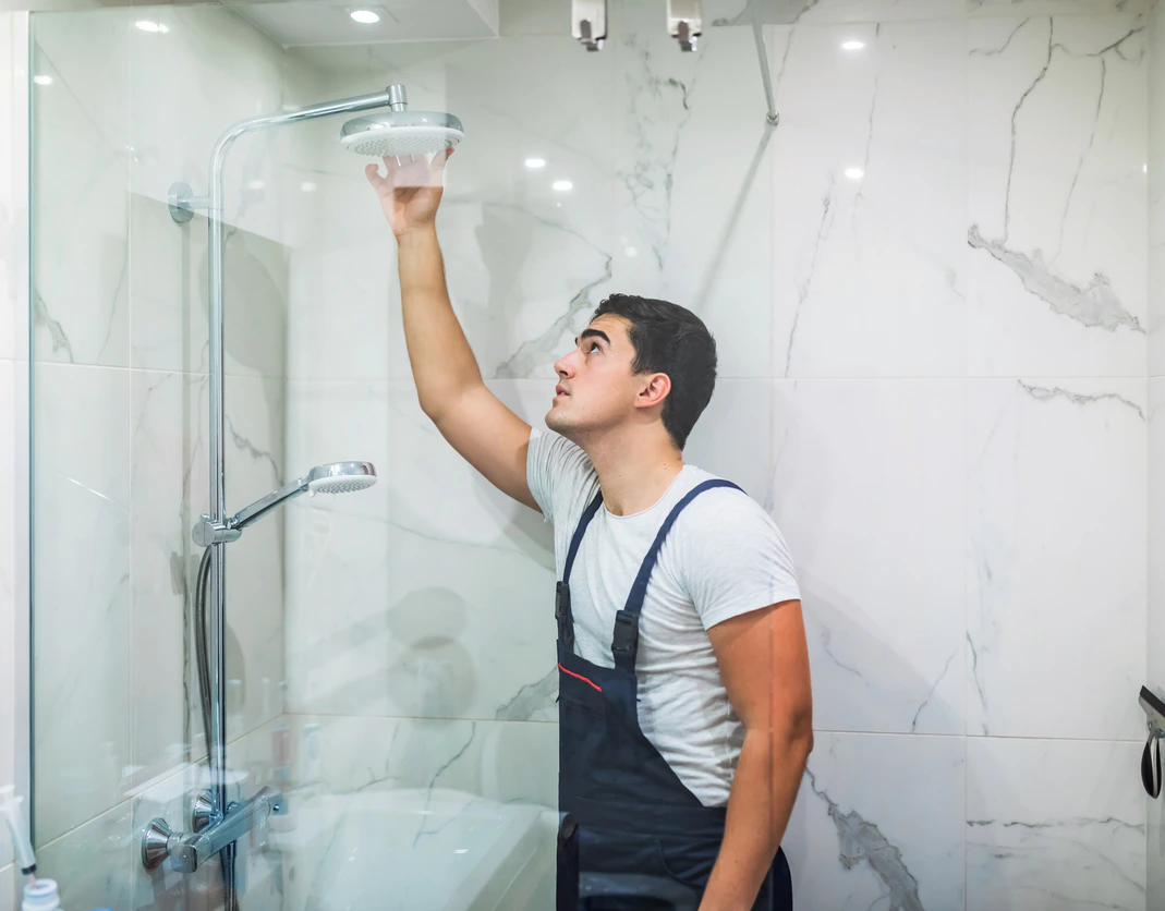 Votre expert chauffagiste et plombier depuis plus d'un siècle dans le Finistère