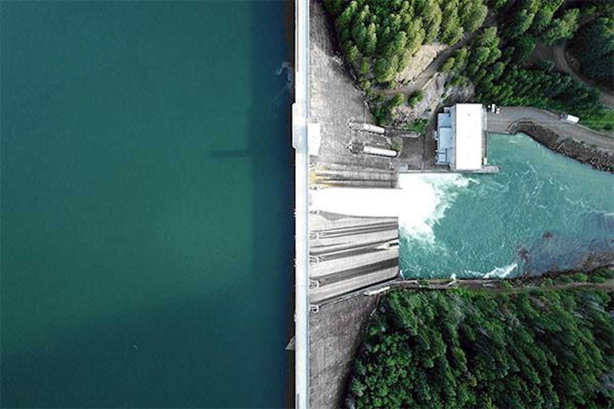 Birds eye view of a dam