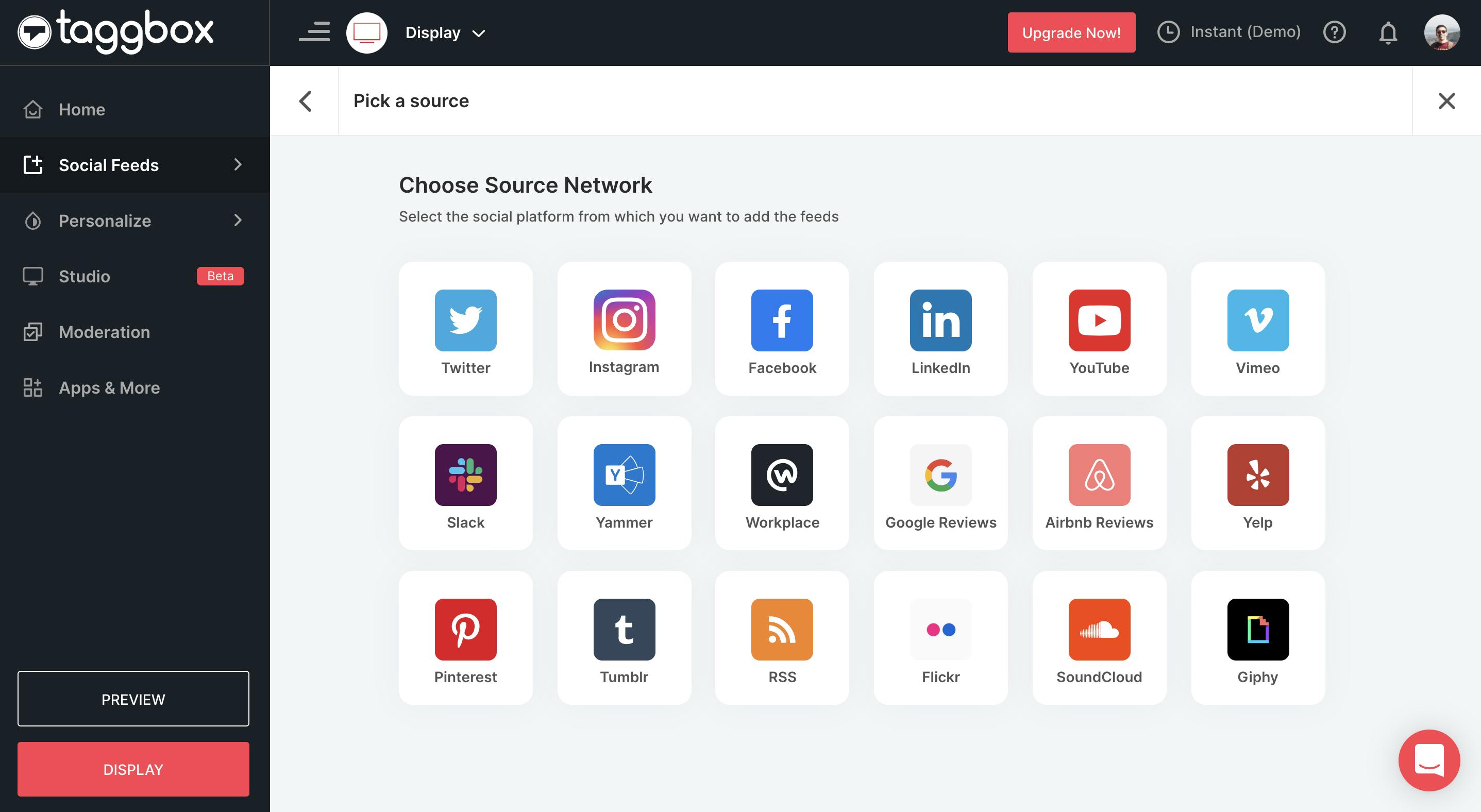 ScreenCloud Taggbox App Guide - Add social media 5.28.2021.png
