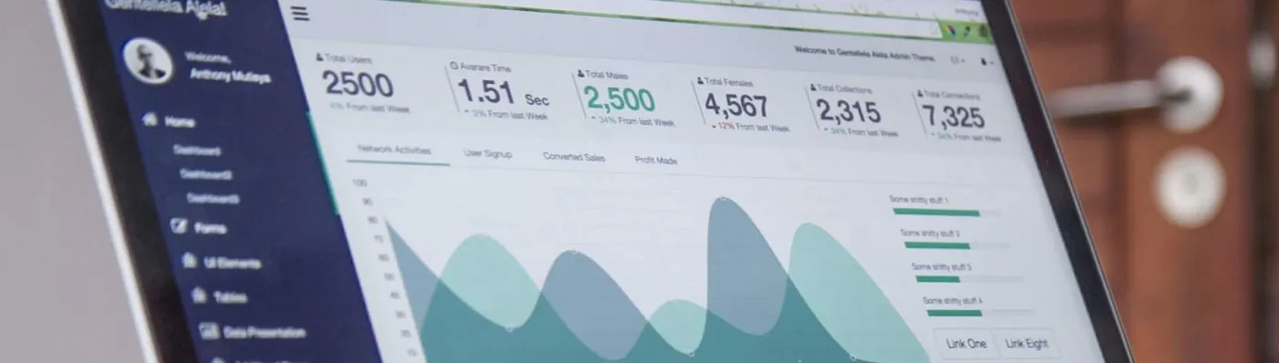 How to Create Secure Digital Signage Dashboards - ScreenCloud