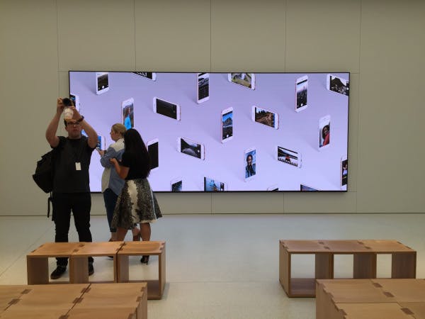 Digital Signage Design Inspiration - ScreenCloud Digital Signage Design Inspiration - ScreenCloud