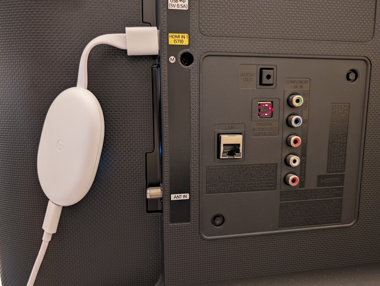 Chromecast with Google TV HDMI接続 A Beginner's Guide to Chromecast with Google TV - ScreenCloud