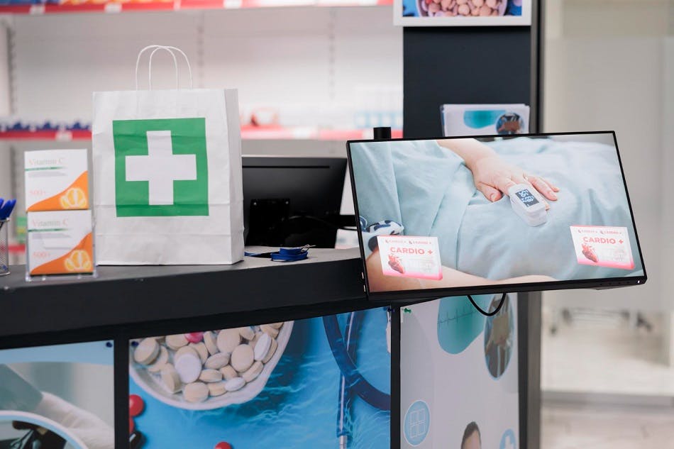 Improve Service With Digital Signage For Pharmacies - Screencloud