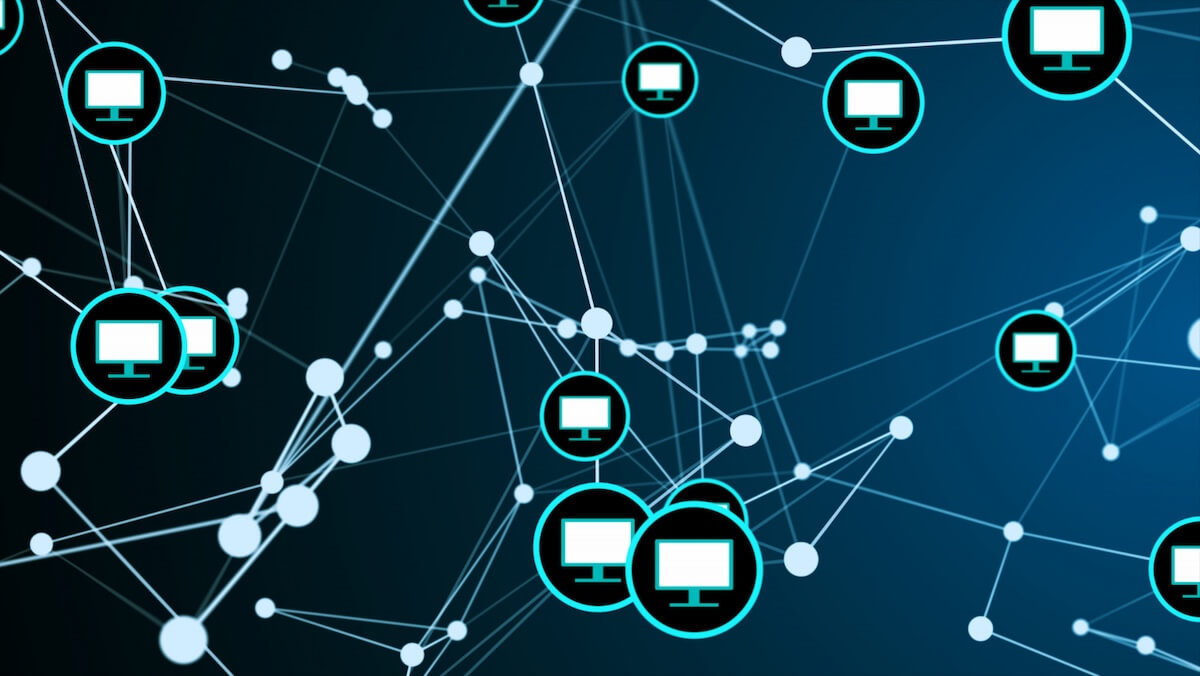 Managing Large Digital Signage Networks and Content - ScreenCloud