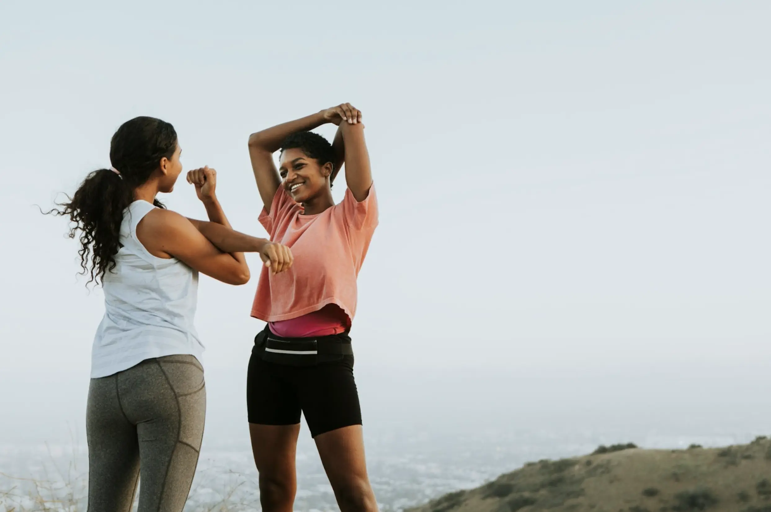 Activewear made with odor-resistant Seawool fabric for fresh outdoor performance