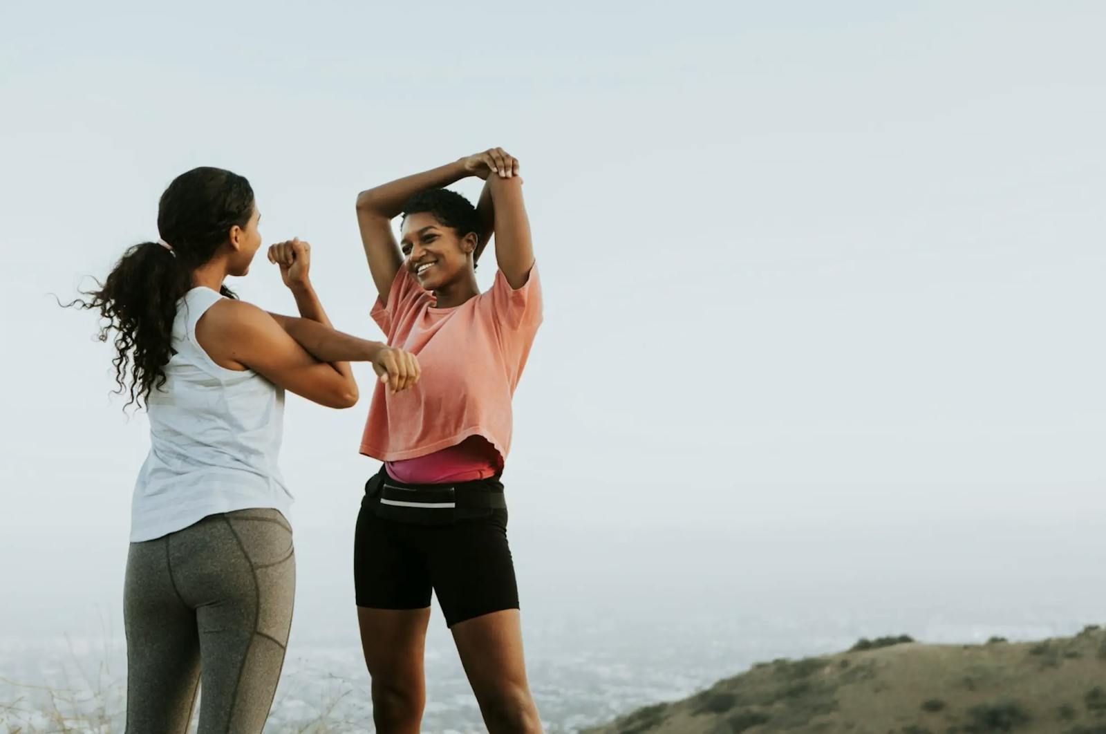 Activewear made with odor-resistant Seawool fabric for fresh outdoor performance