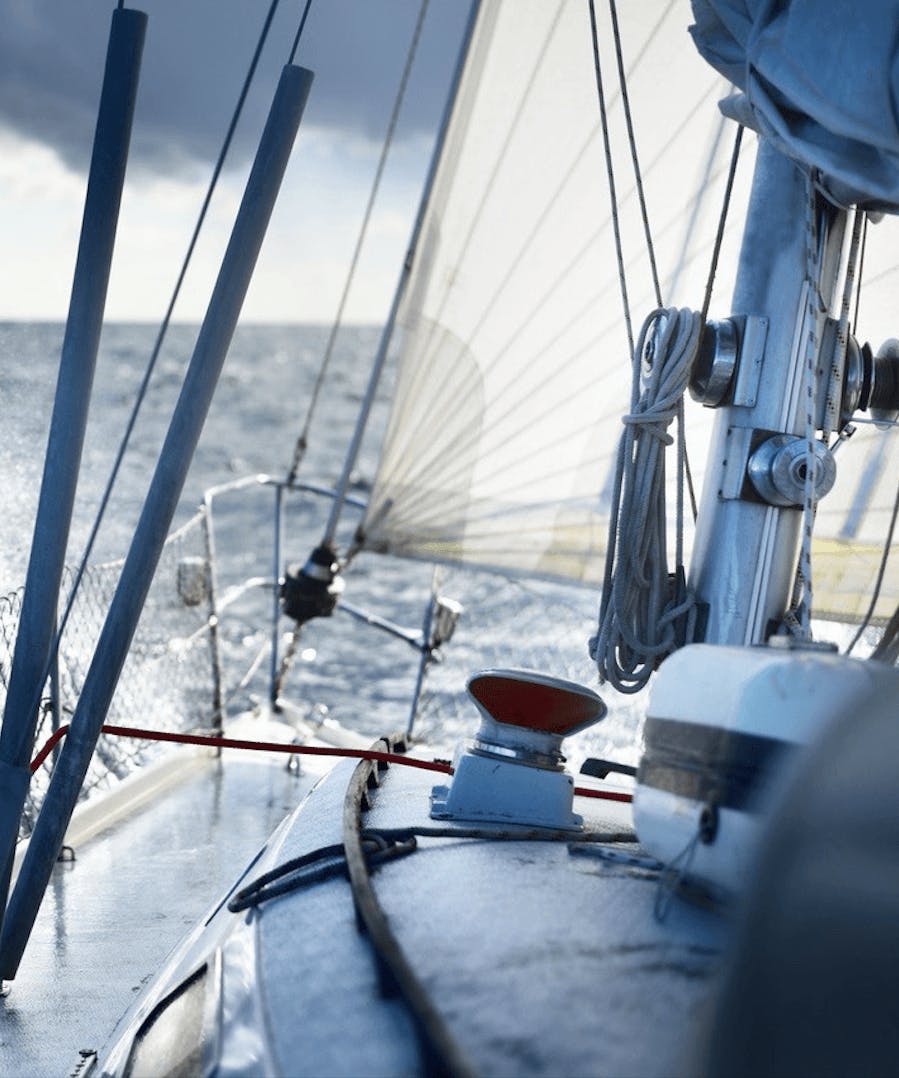 Sailing ship
