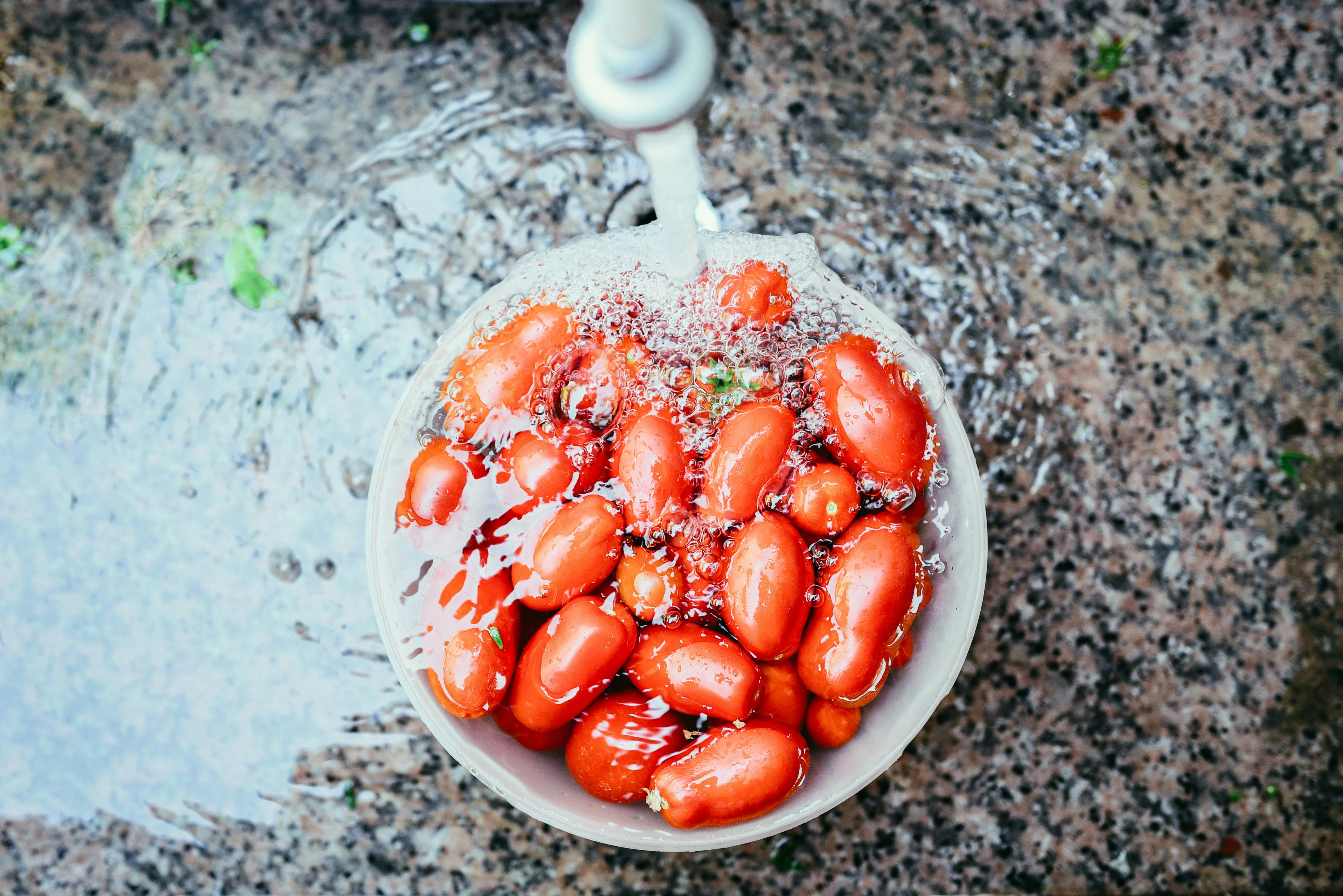 seema.com, seema newsletter, seema food, seema network, COVID-19, coronavirus, keeping safe, cooking at home, tips for keeping safe while cooking at home, preventing the spread of virus at home, #flattenthecurve, #stayathome, #stayingathome, Unsplash, Dr. Sanjay Gupta, CDC, center for disease control, Sanjay Gupta tips