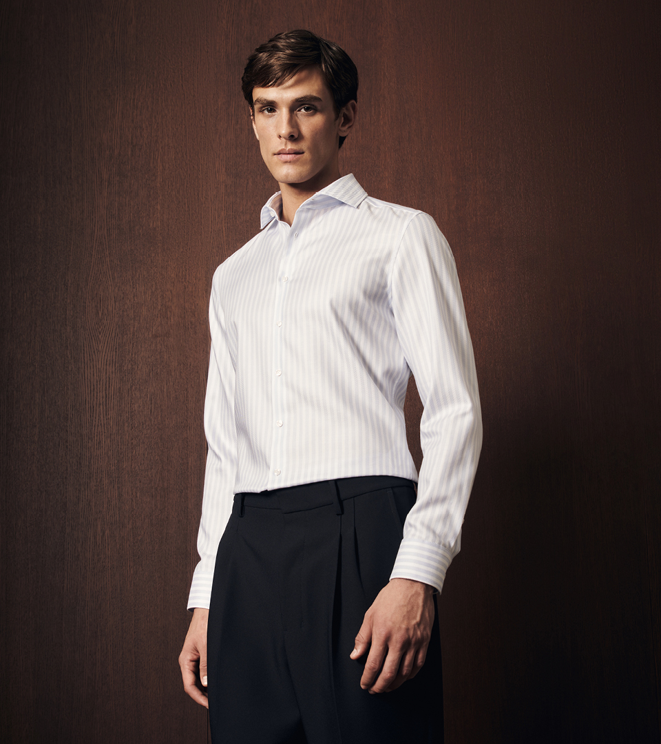 Reclaimed Vintage Inspired - Maglione mini unisex nero con lavorazione smagliata