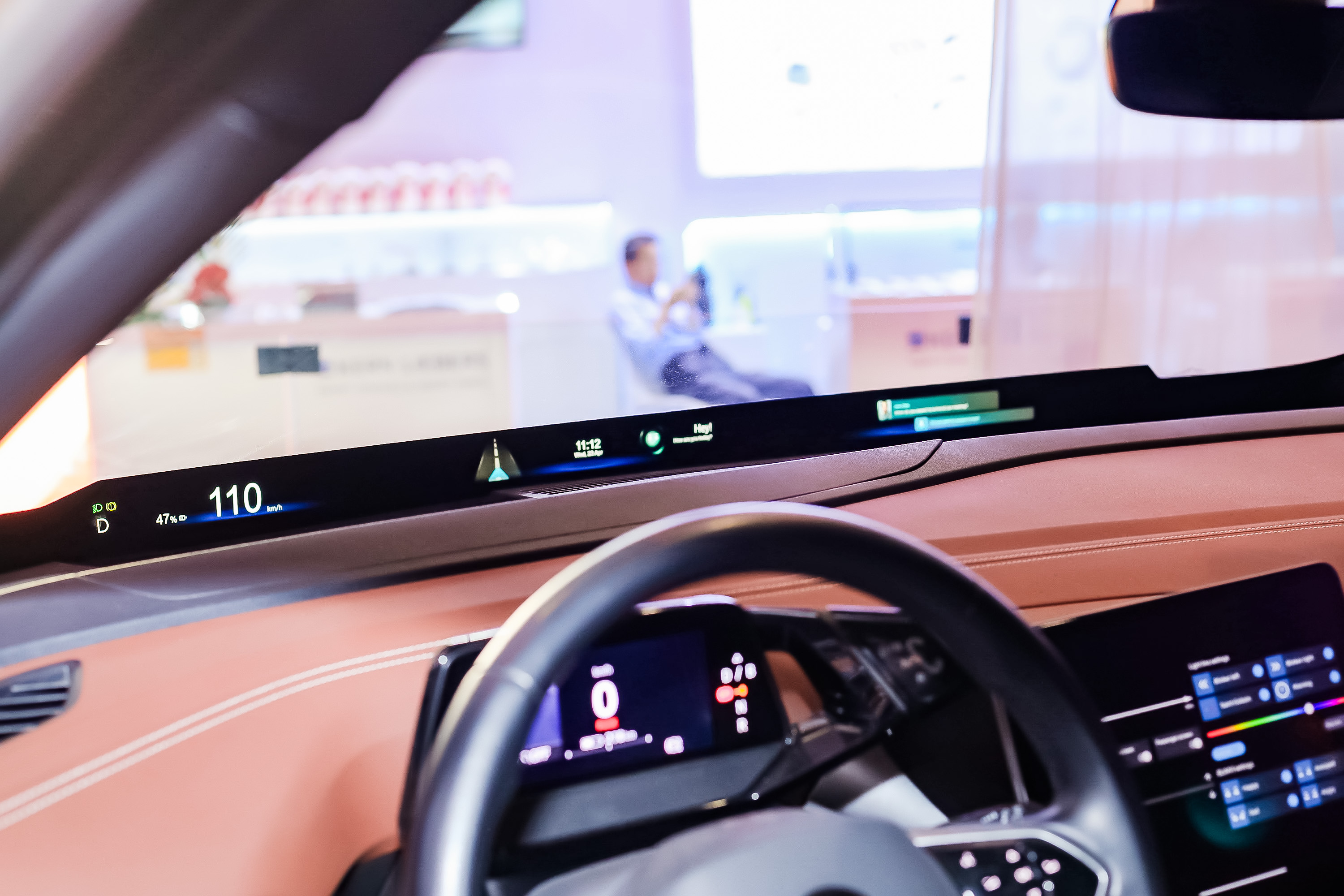 Immersive vision SEKURIT closer