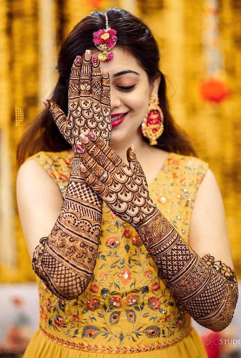 Punjabi Wedding Mehndi Photoshoot