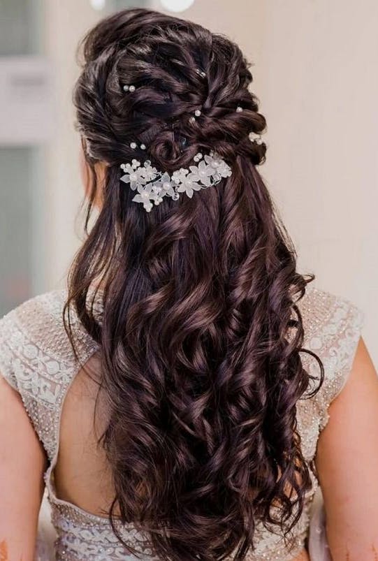 Trending Bengali Bridal Hairstyle