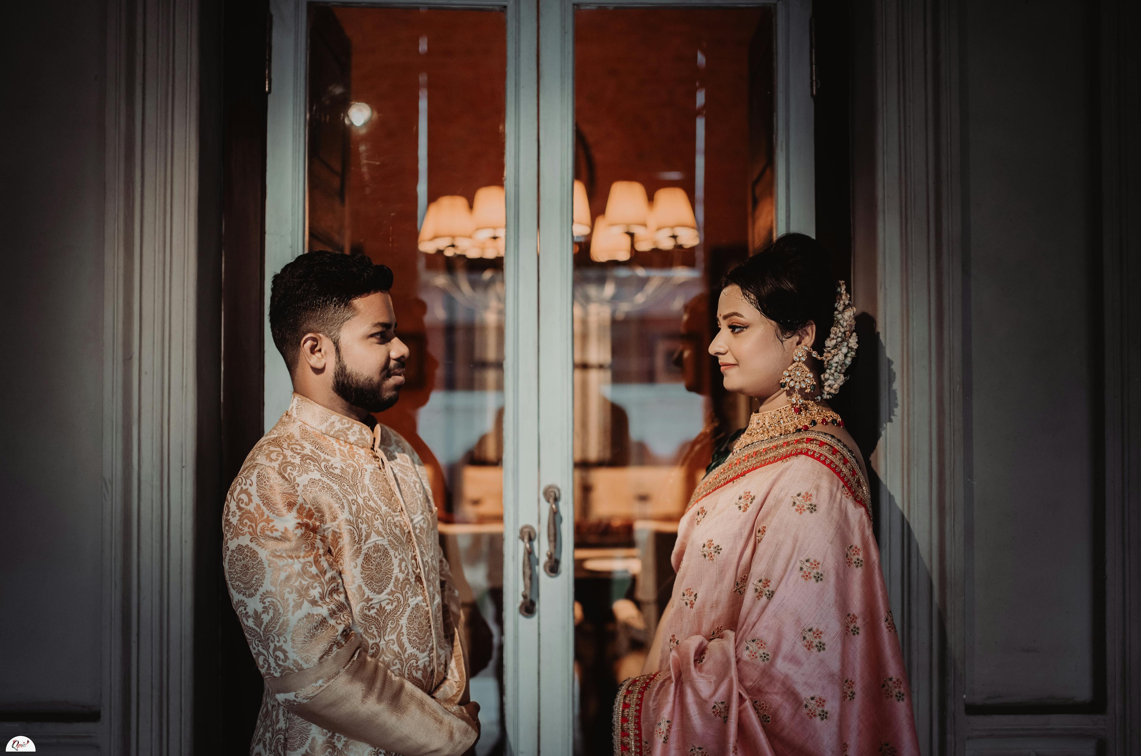 Rajbari pre-wedding photography of couple
