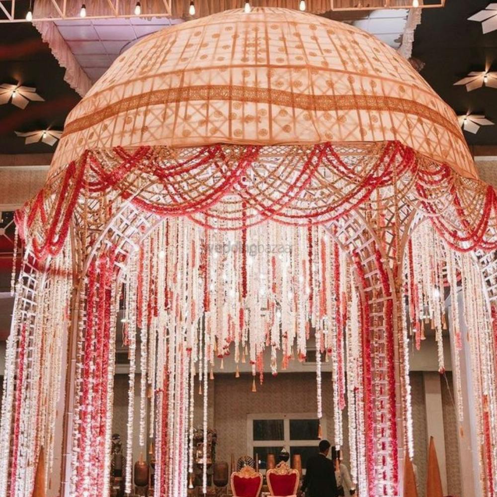 Grand Dome Shaped Wedding Stage Decoration