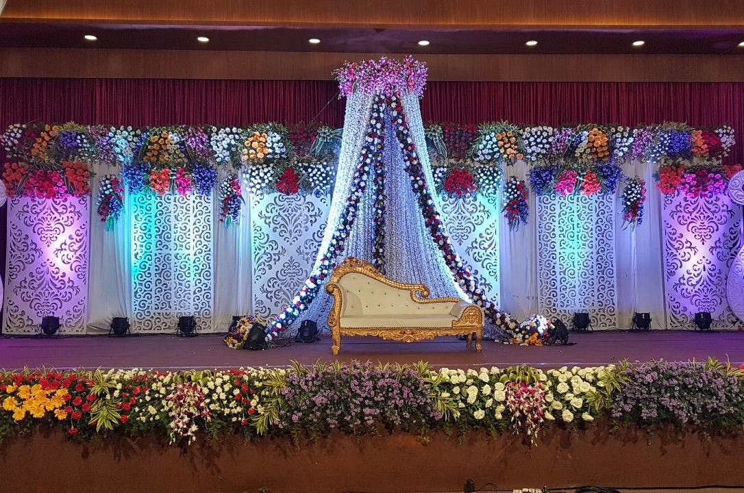 Wedding Stage With Light Works