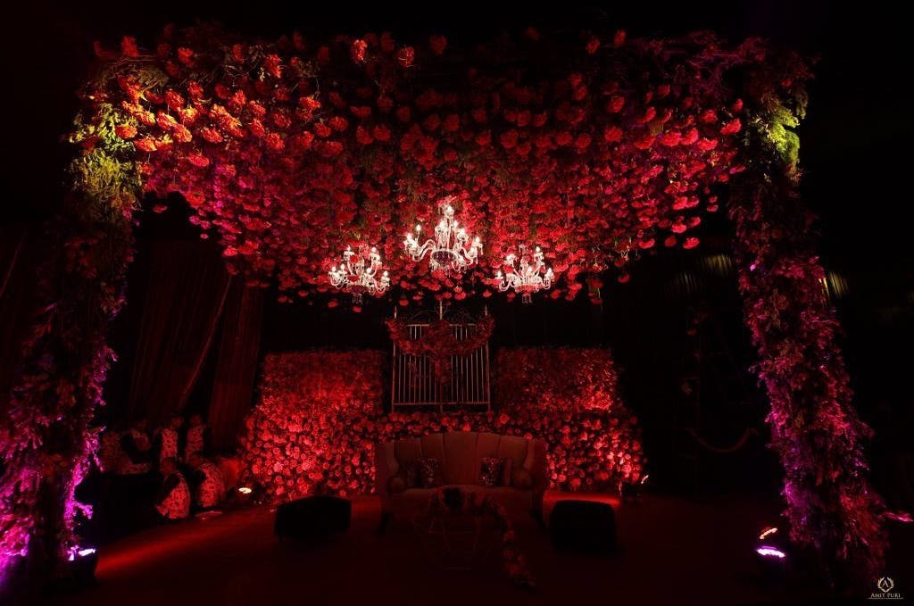 Red and Clack theme wedding stage