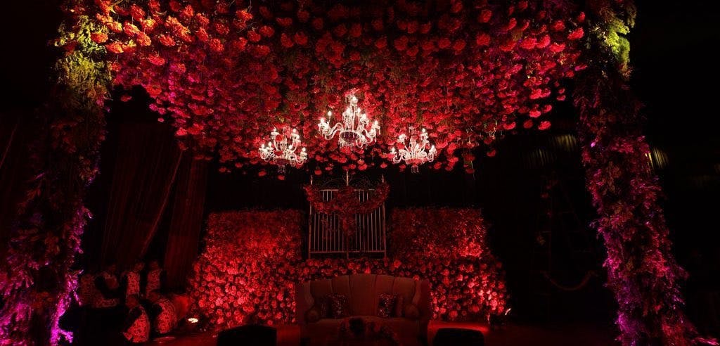 Red and Clack theme wedding stage