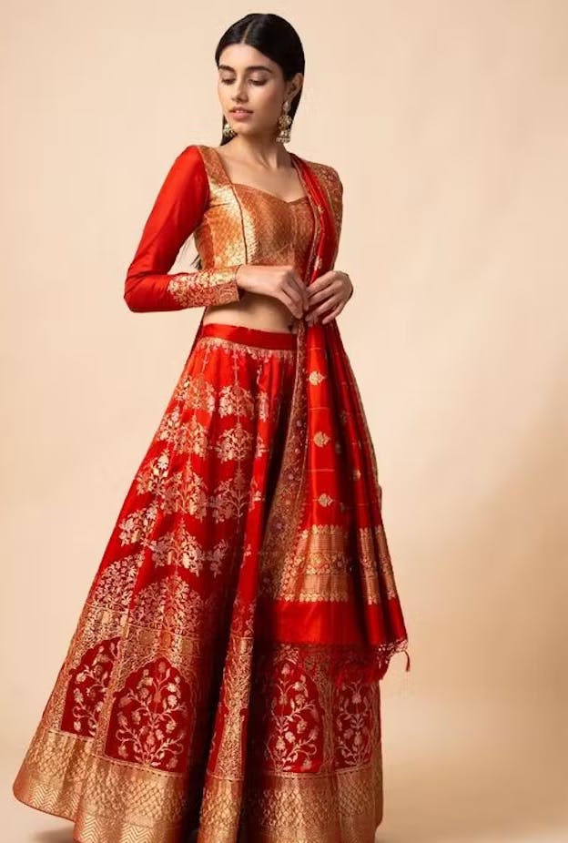 Red Bengali Bridal Lehenga design 