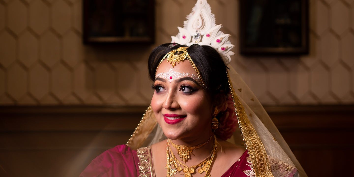 Best Chandan Designs for Bengali Brides